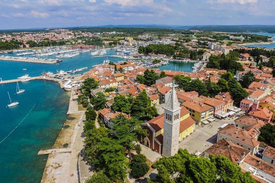 Apartments Tereza Novigrad  Екстер'єр фото