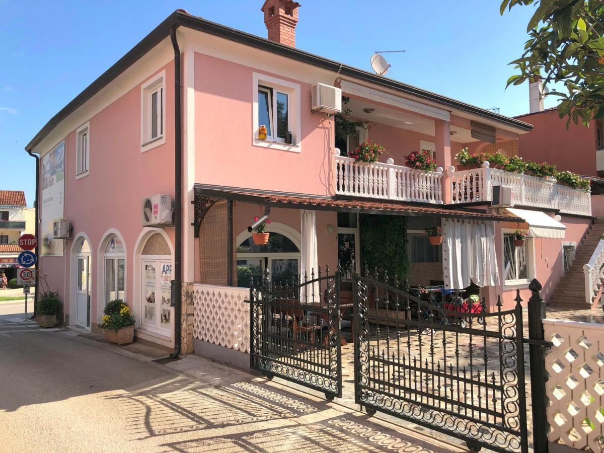 Apartments Tereza Novigrad  Екстер'єр фото